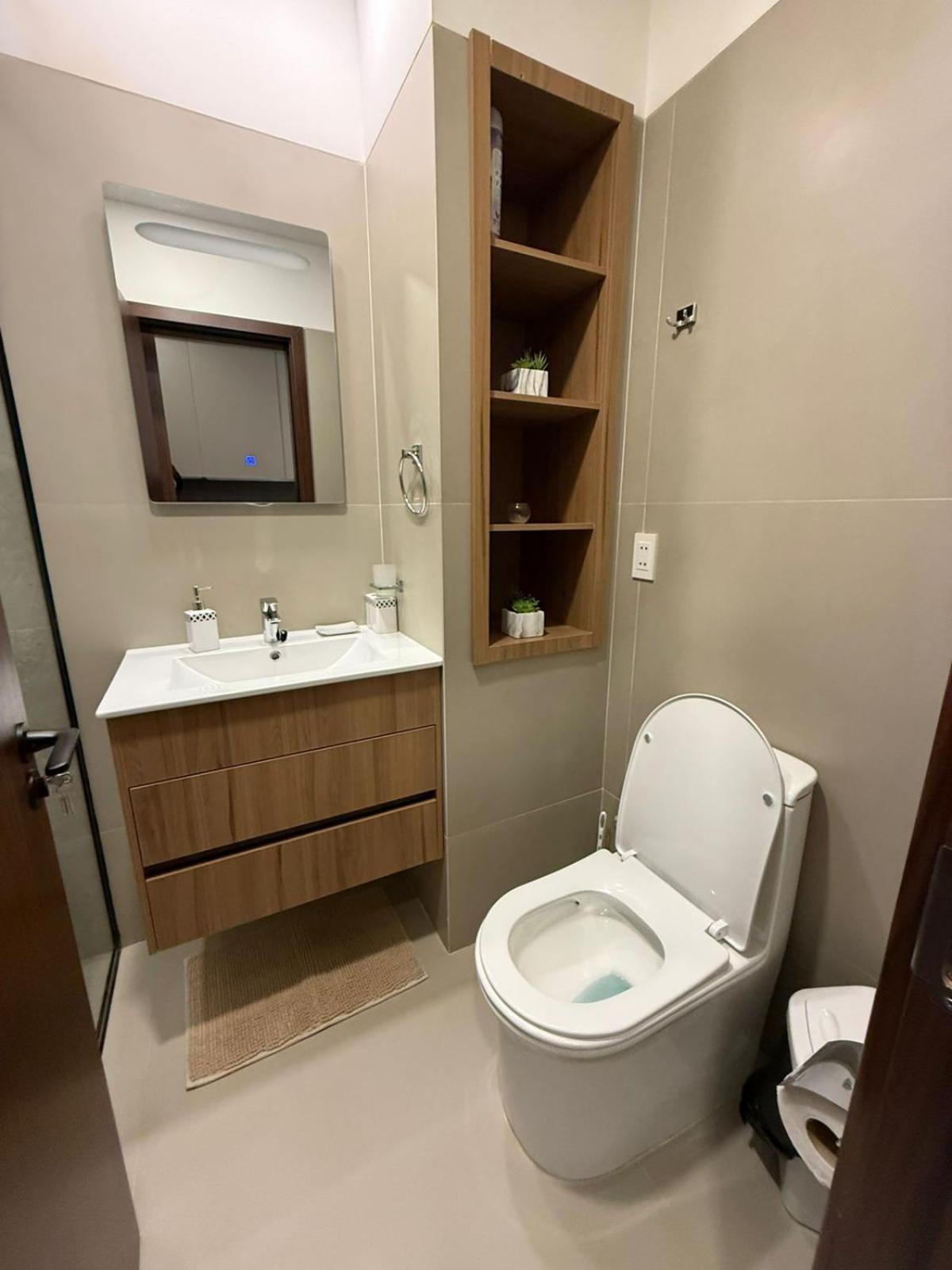 Apartment Amazing And In The Chic Area *